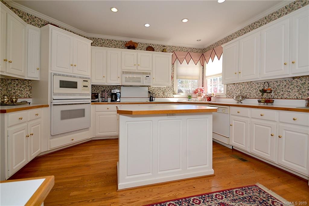 3019 Rochester Court Monroe, NC 28110 - Photo 8 of 25 Gallery Image 8