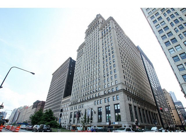 310 South Michigan Avenue, Unit 2206 Chicago, IL 60604 - Photo 1 of 15