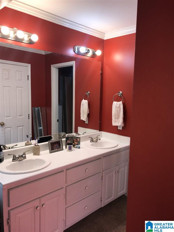 47 Virginia Street Oneonta, AL 35121 - Photo 14 of 23