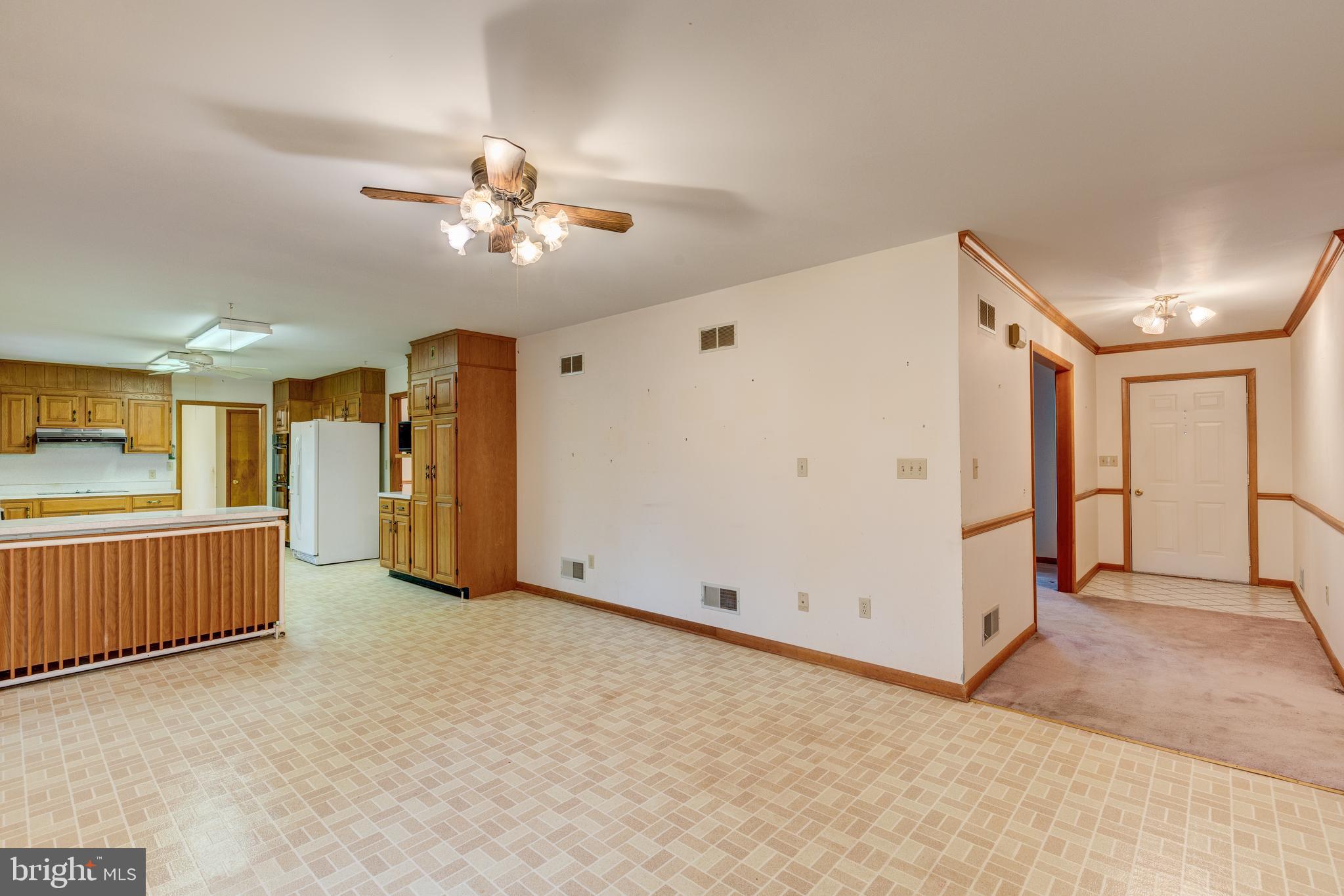 705 Poole Road Westminster, MD 21157 - Photo 13 of 41 Gallery Image 13