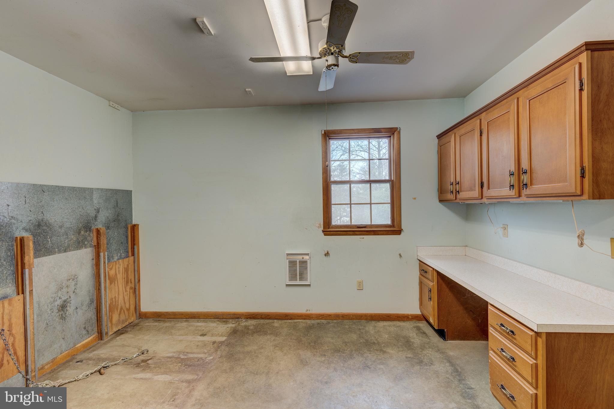 705 Poole Road Westminster, MD 21157 - Photo 33 of 41 Gallery Image 33