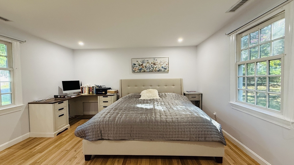 52 Jericho Road, Unit 52 Weston, MA 02493 - Photo 6 of 25