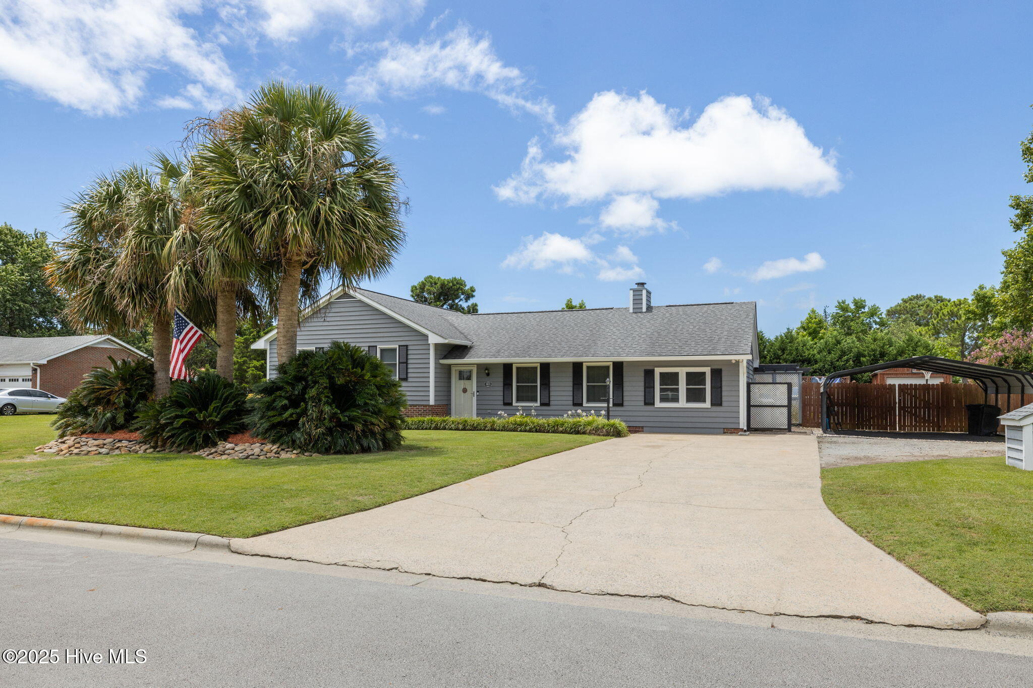 1815 Paulette Road Morehead City, NC 28557 - Photo 4 of 54 Front View
