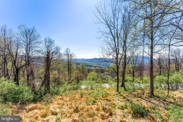 $375,000 | 70 Arrowood Road, Linden, VA 22642