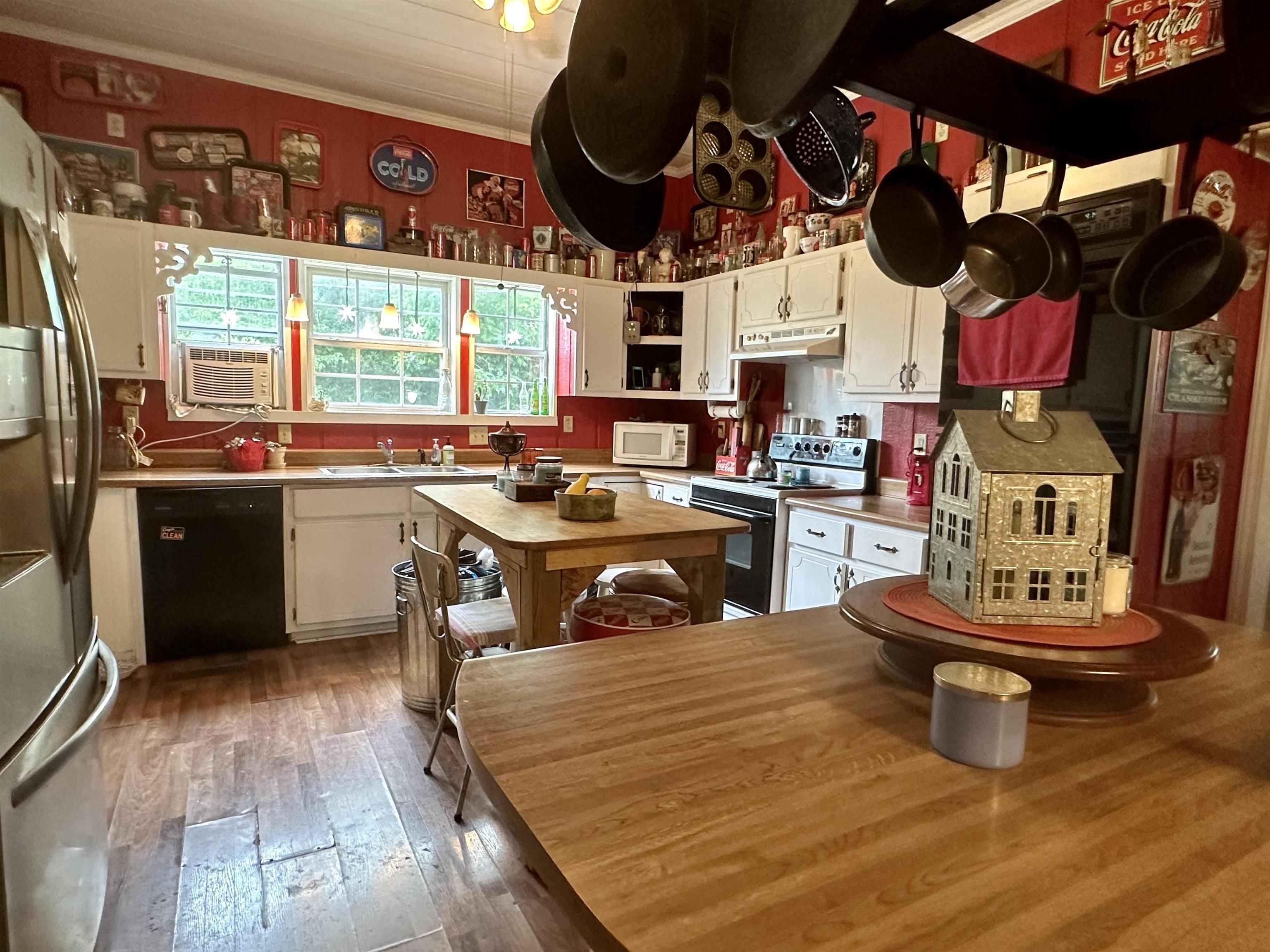 350 King Road Selmer, TN 38375 - Photo 5 of 14