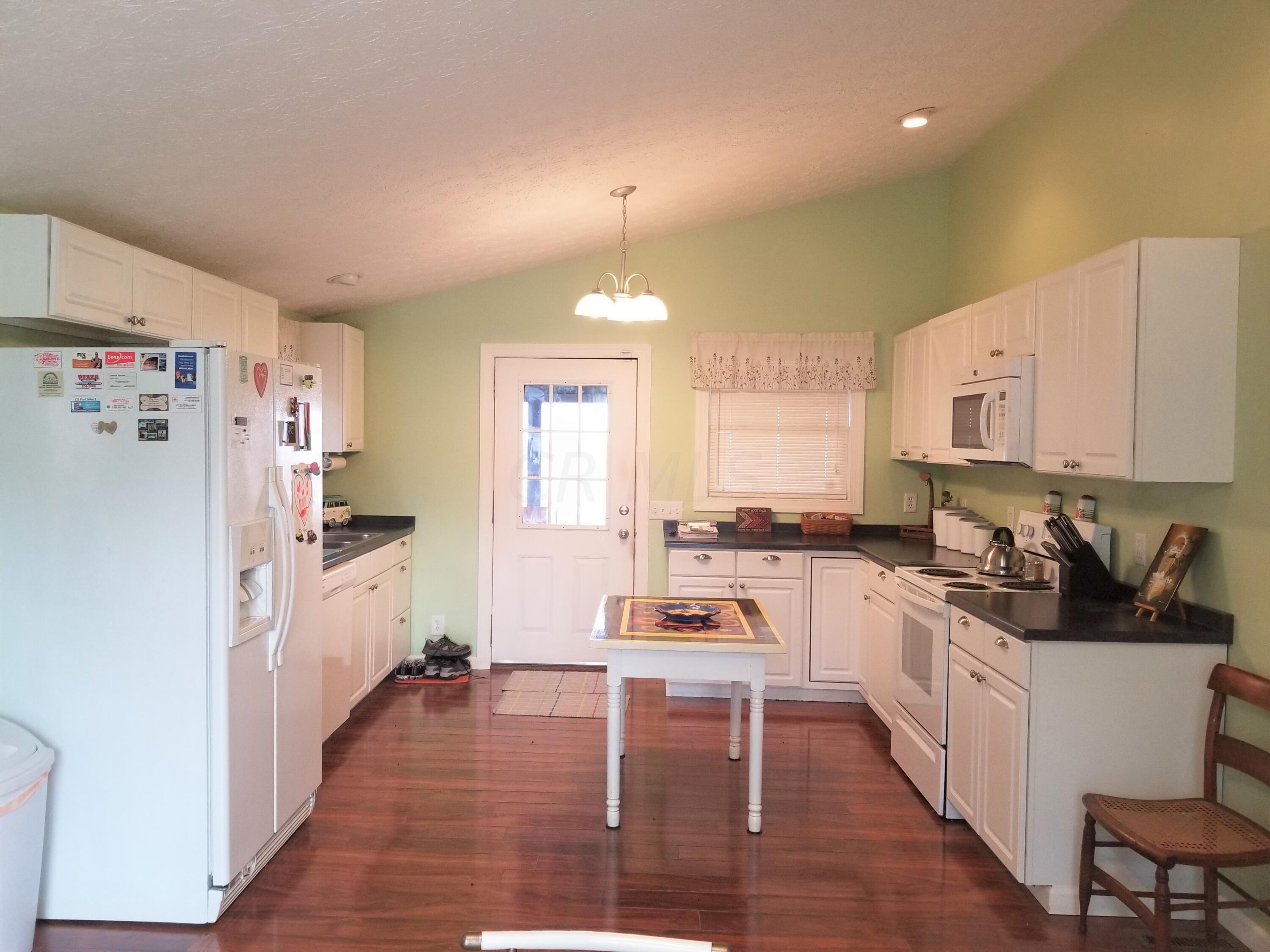 5020 Lithopolis Road Northwest Lancaster, OH 43130 - Photo 6 of 35 20210316_172649