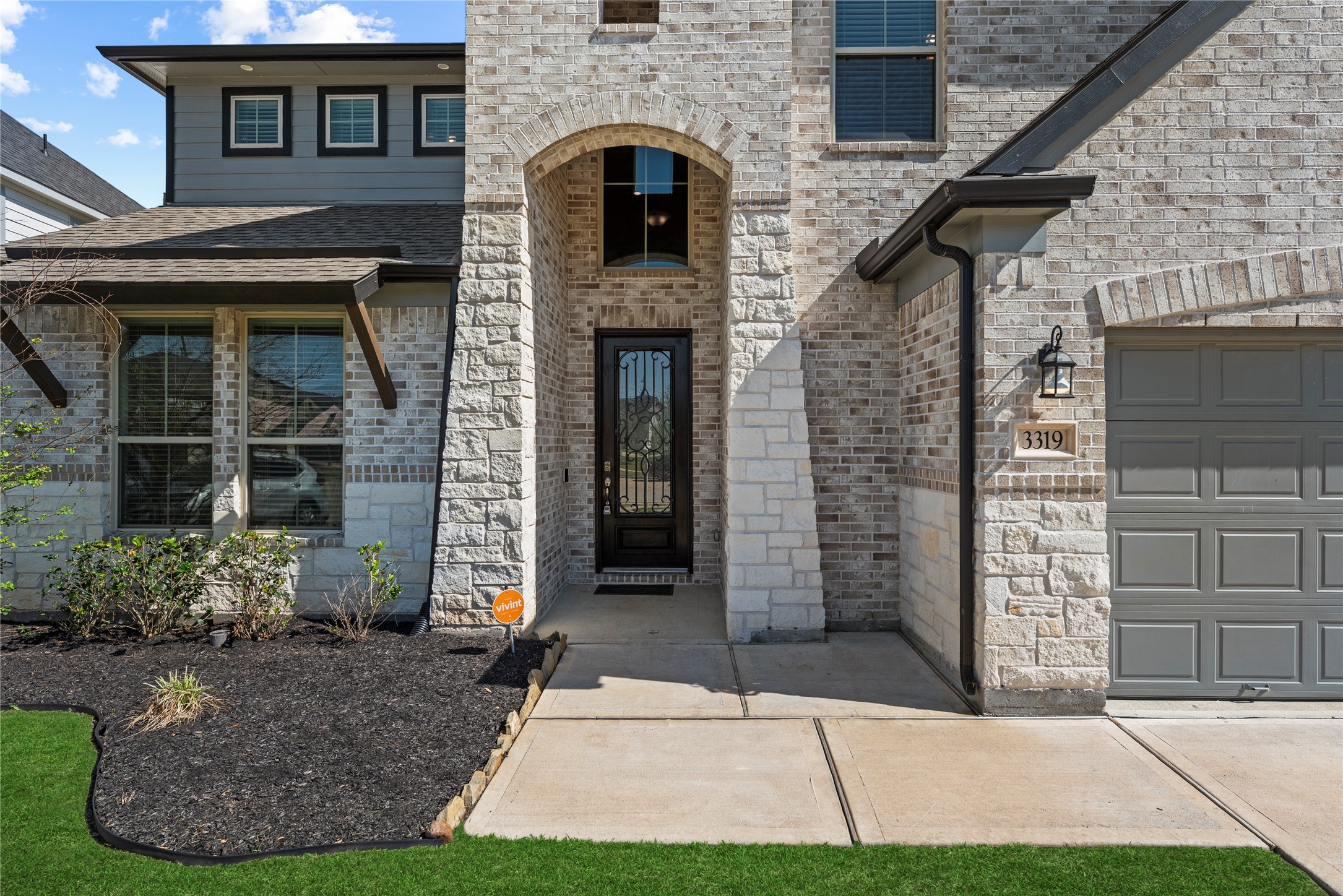 3319 Learning Tree Lane Rosenberg, TX 77471 - Photo 41 of 44 a front view of a house with garden