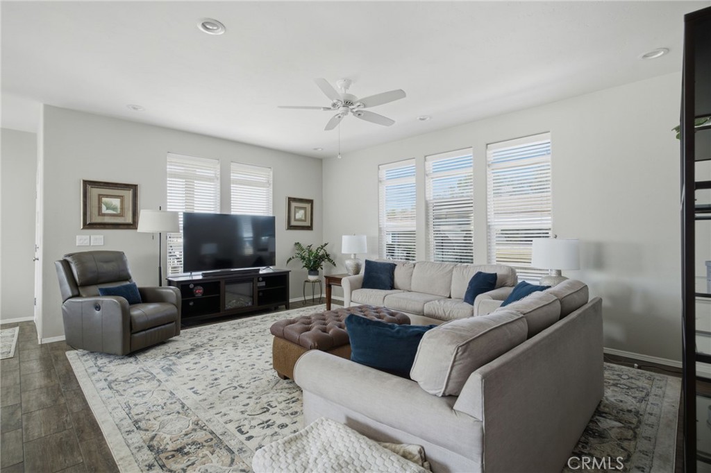 1051 Site, Unit 21 Brea, CA 92821 - Photo 11 of 25