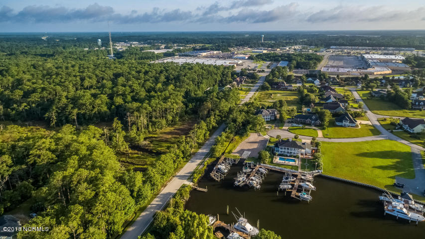 205 Coventry Road Morehead City, NC 28557 - Photo 16 of 18 Spooner's Creek West