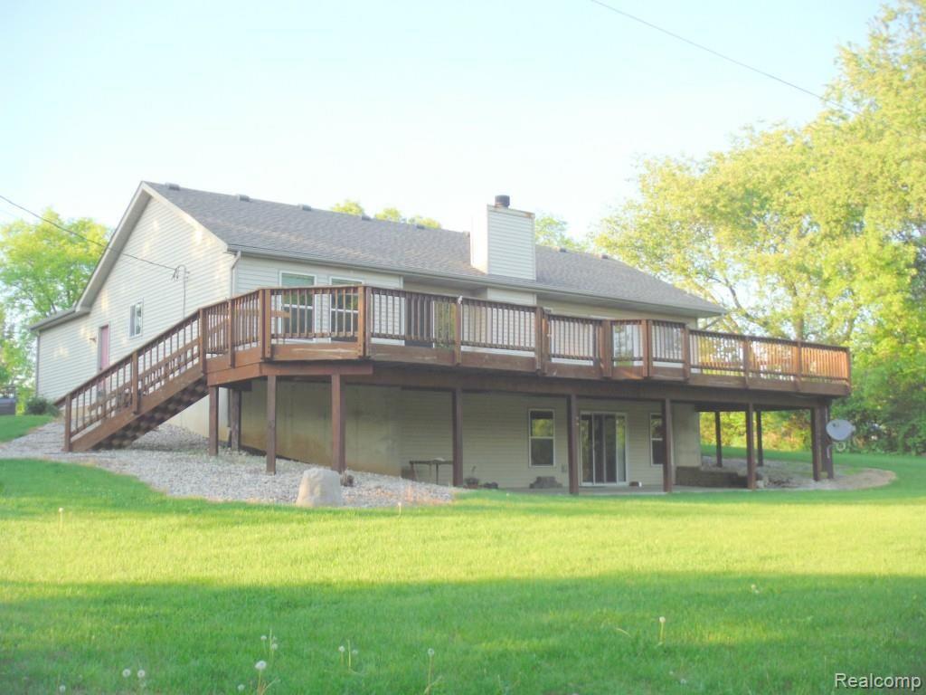 2377 Patterson Lk Road Pinckney, MI 48169 - Photo 25 of 26 back.jpg