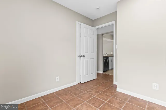 $2,100 | 46359 Columbus Drive, Unit 608, Lexington Park, MD 20653