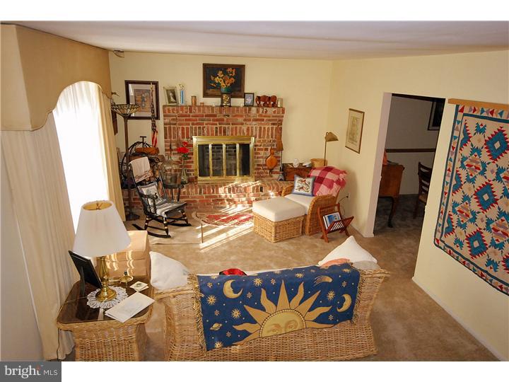 47 Windmill Drive Clementon, NJ 08021 - Photo 3 of 25 Gallery Image 3