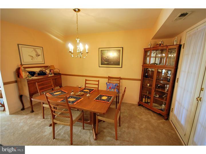 47 Windmill Drive Clementon, NJ 08021 - Photo 4 of 25 Gallery Image 4