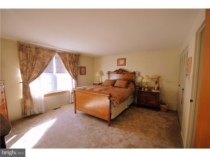 47 Windmill Drive Clementon, NJ 08021 - Photo 6 of 25 Gallery Image 6