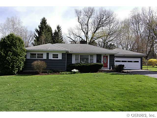 225 Ridgeview Drive Perinton, NY 14445 - Photo 1 of 1 Exterior Front