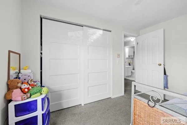 $350,000 | 449 Edwards Avenue, Shelley, ID 83274