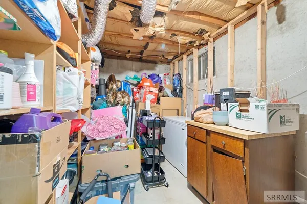 $350,000 | 449 Edwards Avenue, Shelley, ID 83274