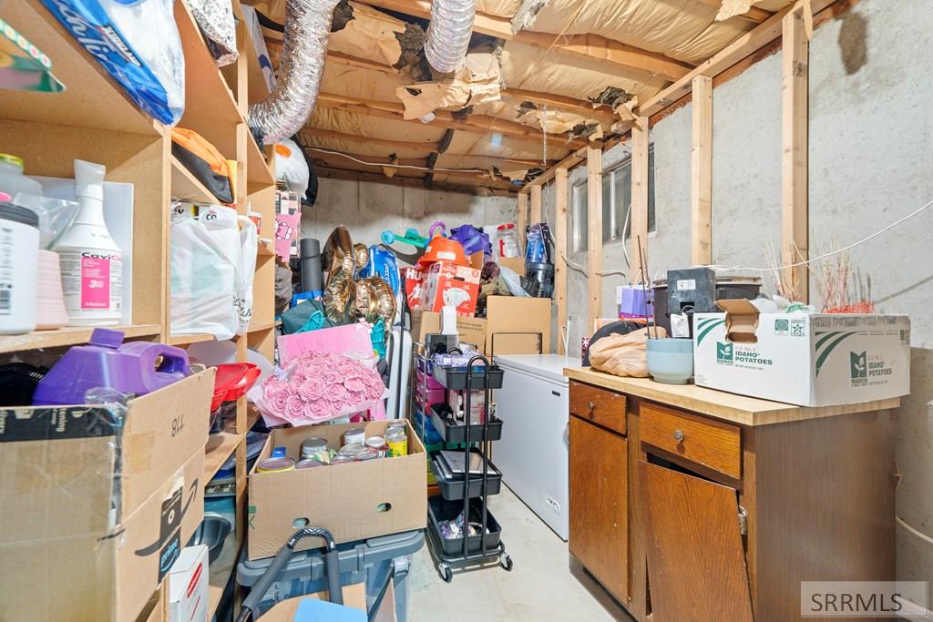 449 Edwards Avenue Shelley, ID 83274 - Photo 35 of 38