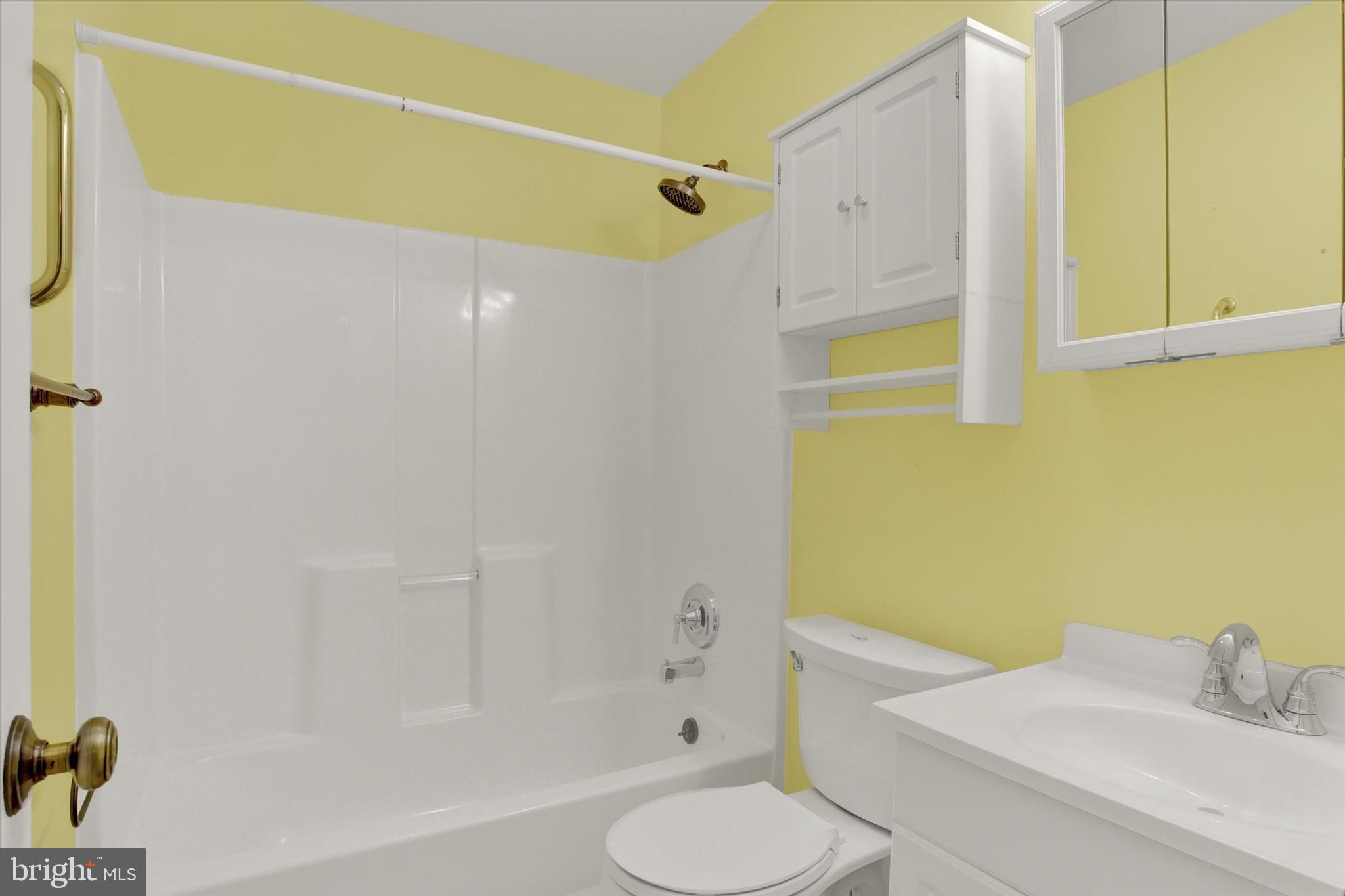 118 South 22nd Street Lebanon, PA 17042 - Photo 17 of 27 a bathroom with a shower curtain and a sink