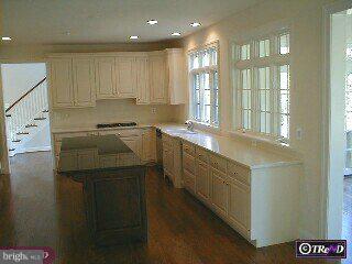 175 Matsonford Road Conshohocken, PA 19428 - Photo 2 of 5 Gallery Image 2