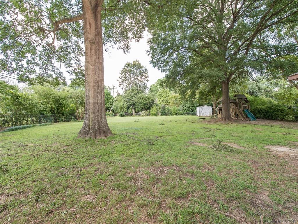 2711 Providence Road Charlotte, NC 28211 - Photo 31 of 35 a view of a trees with a yard