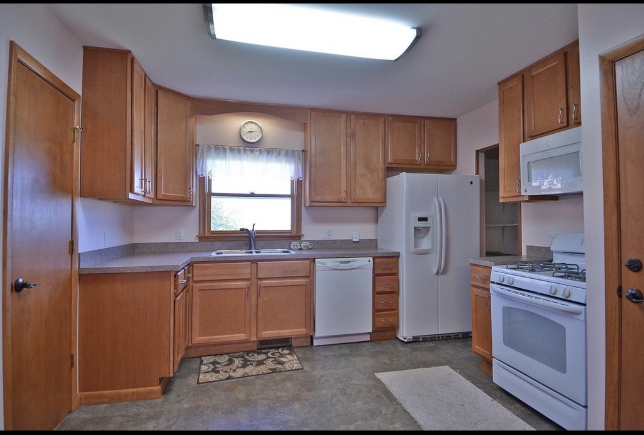 320 West Main Street Grand Ridge, IL 61325 - Photo 6 of 22 Gallery Image 6