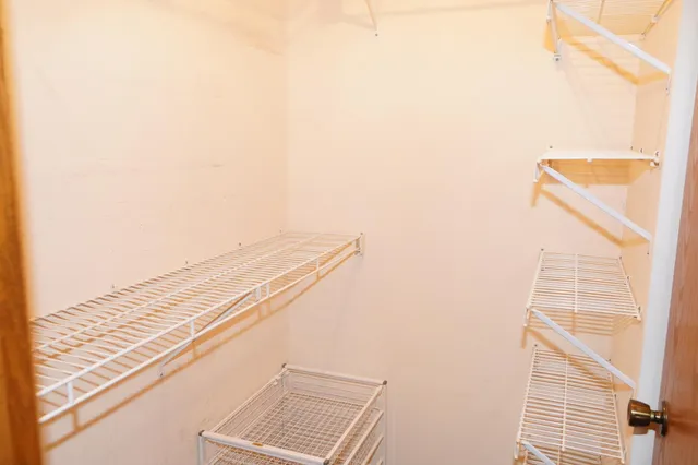 $234,900 | 4199 Knob Circle, Unit 102, Eagan, MN 55122