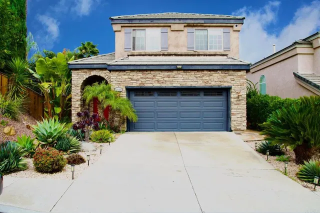 $4,995 | 12156 Via San Loreno, San Diego, CA 92128