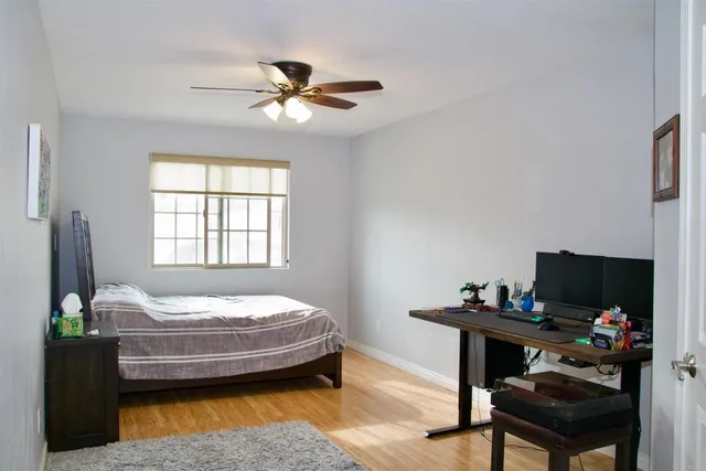 $4,995 | 12156 Via San Loreno, San Diego, CA 92128