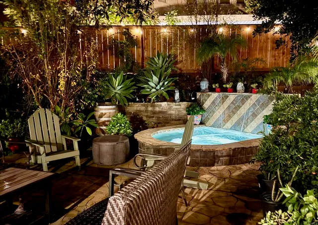 $4,995 | 12156 Via San Loreno, San Diego, CA 92128