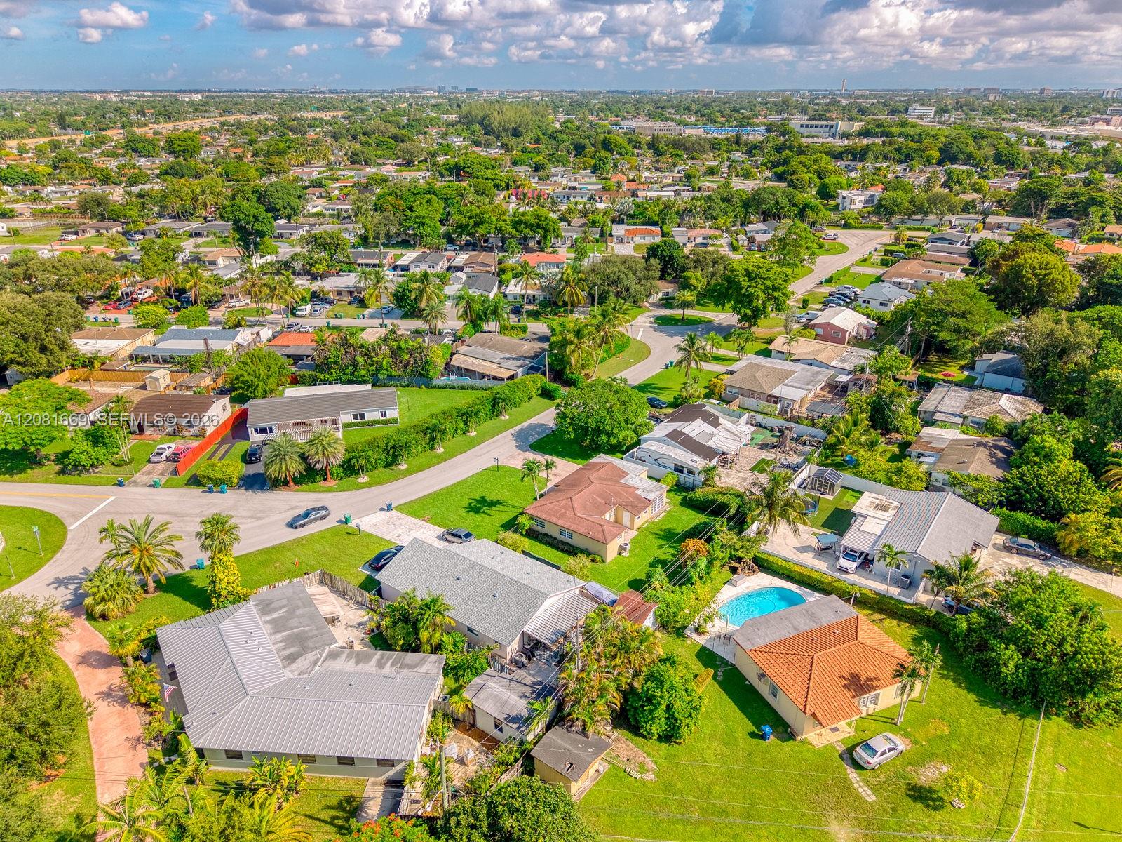 3435 Southwest 73rd Avenue Road Miami, FL 33155 - Photo 27 of 31 Gallery Image 27
