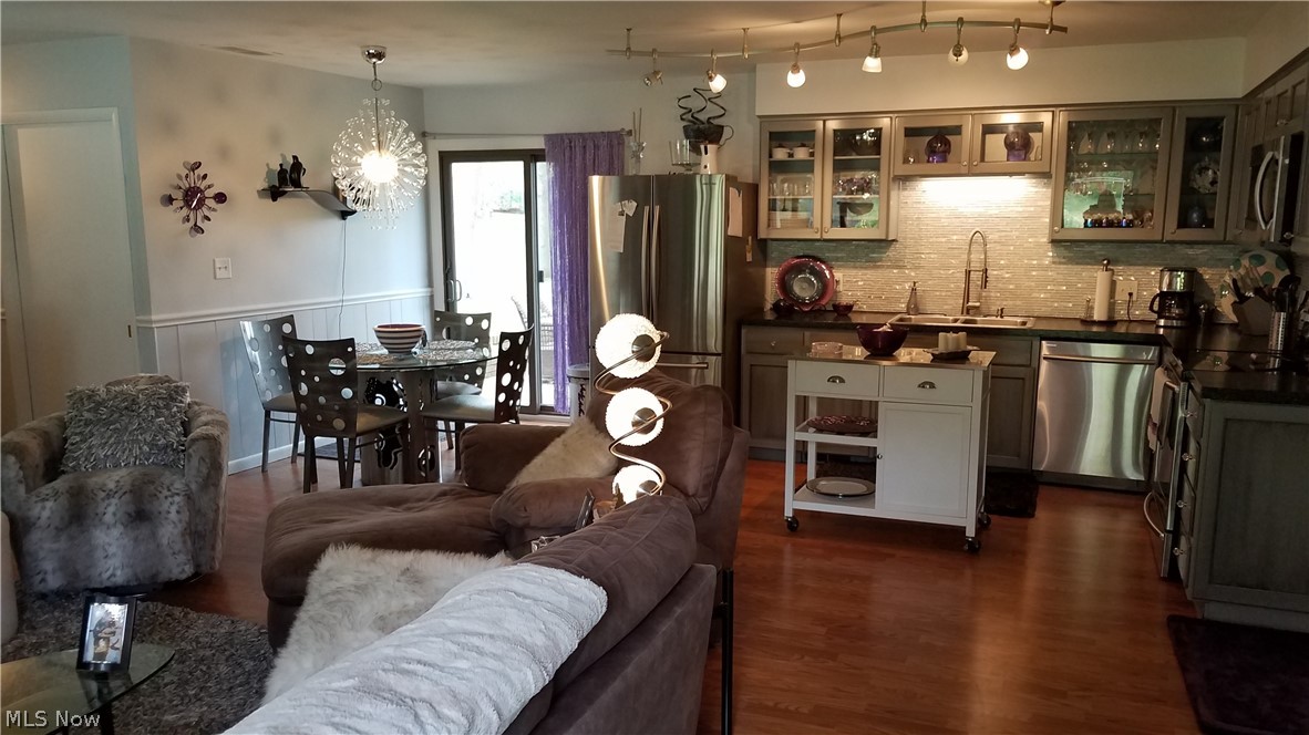 3660 Cottage Grove Road Akron, OH 44319 - Photo 21 of 21 Gorgeous open floor plan