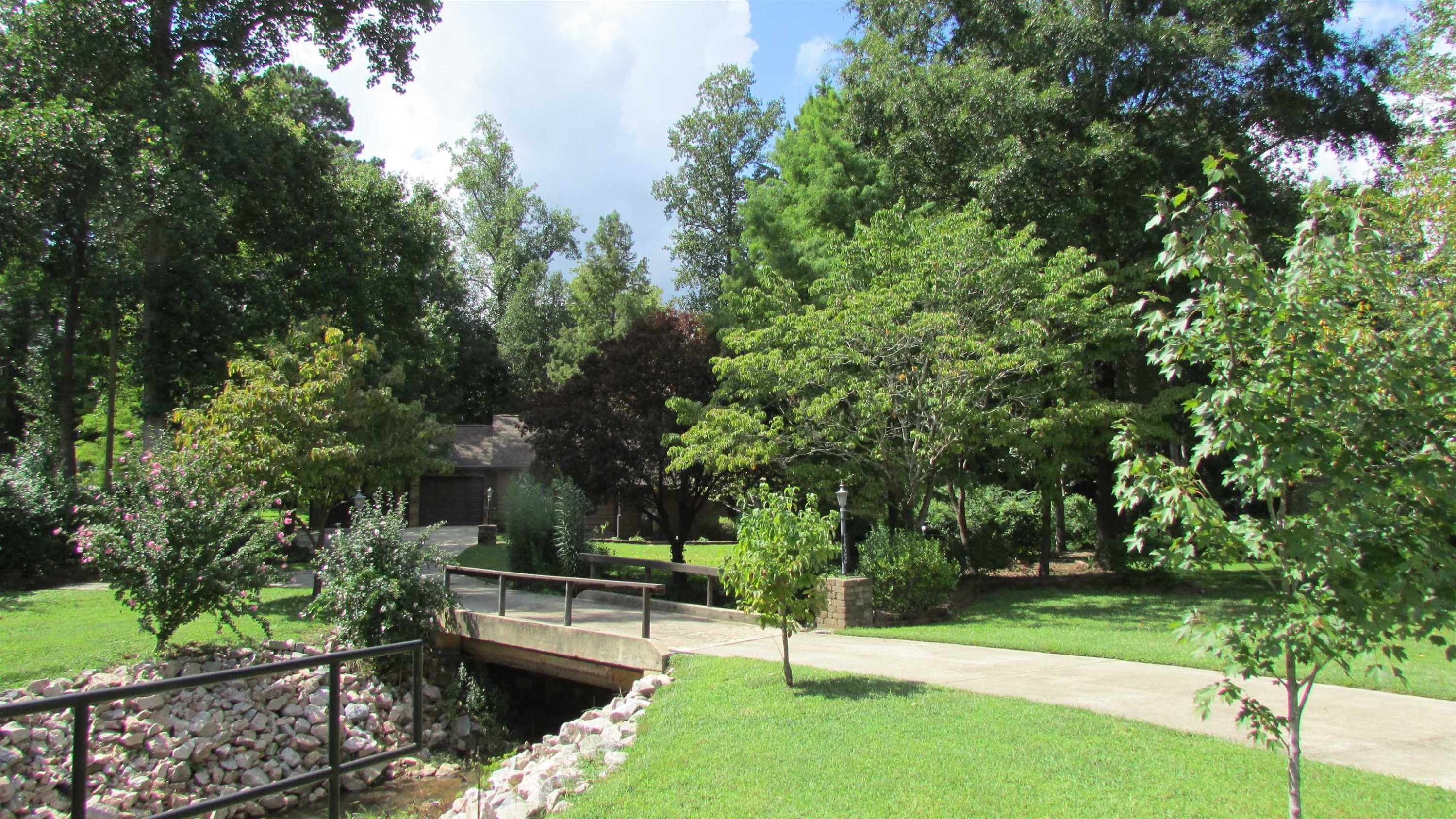 1422 Pineview Drive Raleigh, NC 27606 - Photo 21 of 23 Photo 21