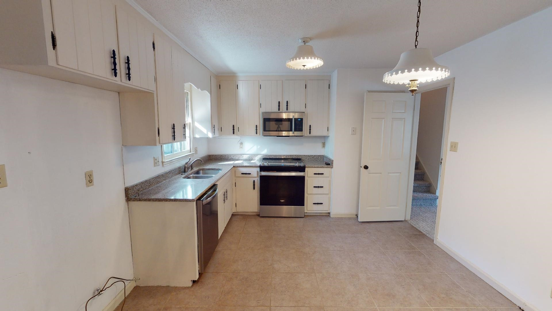 1422 Pineview Drive Raleigh, NC 27606 - Photo 3 of 23 Photo 3