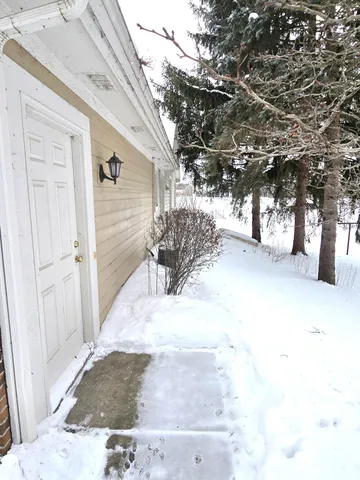 $334,900 | 2868 Grand Isle Drive Northeast, Belmont, MI 49306