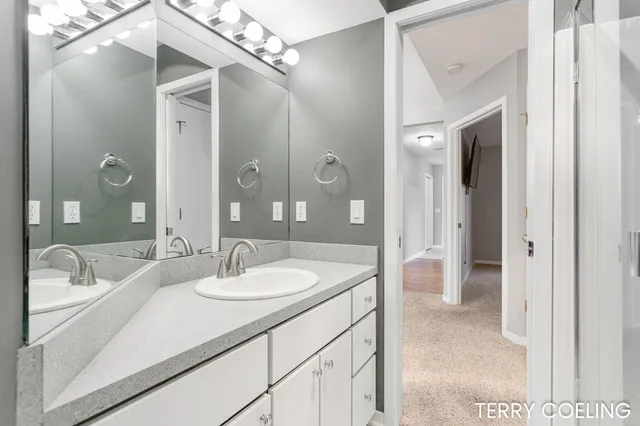 $334,900 | 2868 Grand Isle Drive Northeast, Belmont, MI 49306