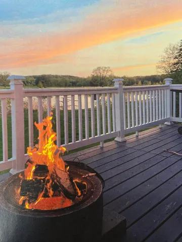 $334,900 | 2868 Grand Isle Drive Northeast, Belmont, MI 49306