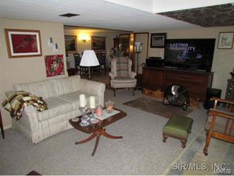 5678 Humbert Road Godfrey, IL 62035 - Photo 6 of 24 Gallery Image 6