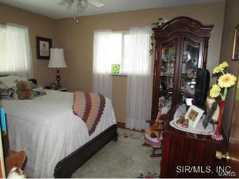 5678 Humbert Road Godfrey, IL 62035 - Photo 8 of 24 Gallery Image 8