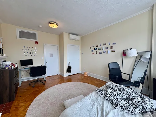 $4,750 | 914 Beacon Street, Unit 4, Boston, MA 02215