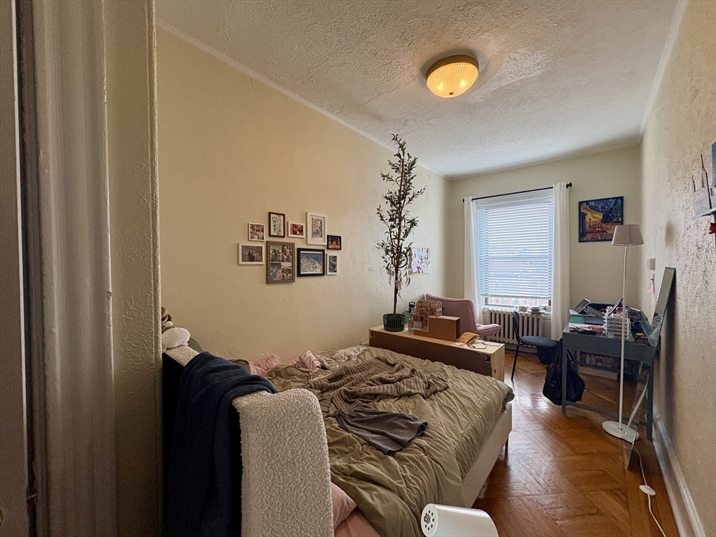 914 Beacon Street, Unit 4 Boston, MA 02215 - Photo 18 of 19