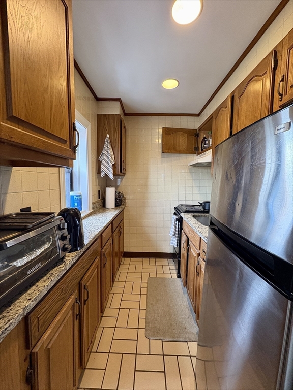 914 Beacon Street, Unit 4 Boston, MA 02215 - Photo 3 of 19