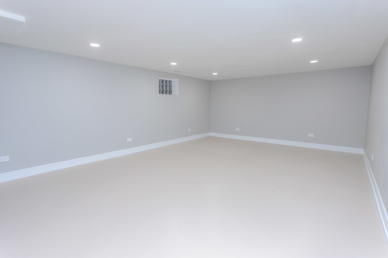 8800 Dee Road, Unit A Des Plaines, IL 60016 - Photo 19 of 24