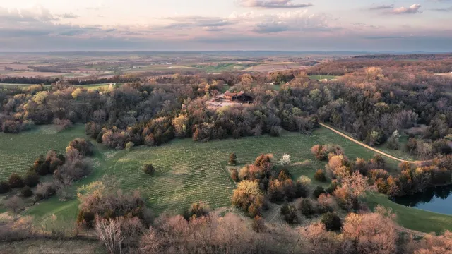 $1,995,900 | 2003 West Hanover Road, Hanover, IL 61041
