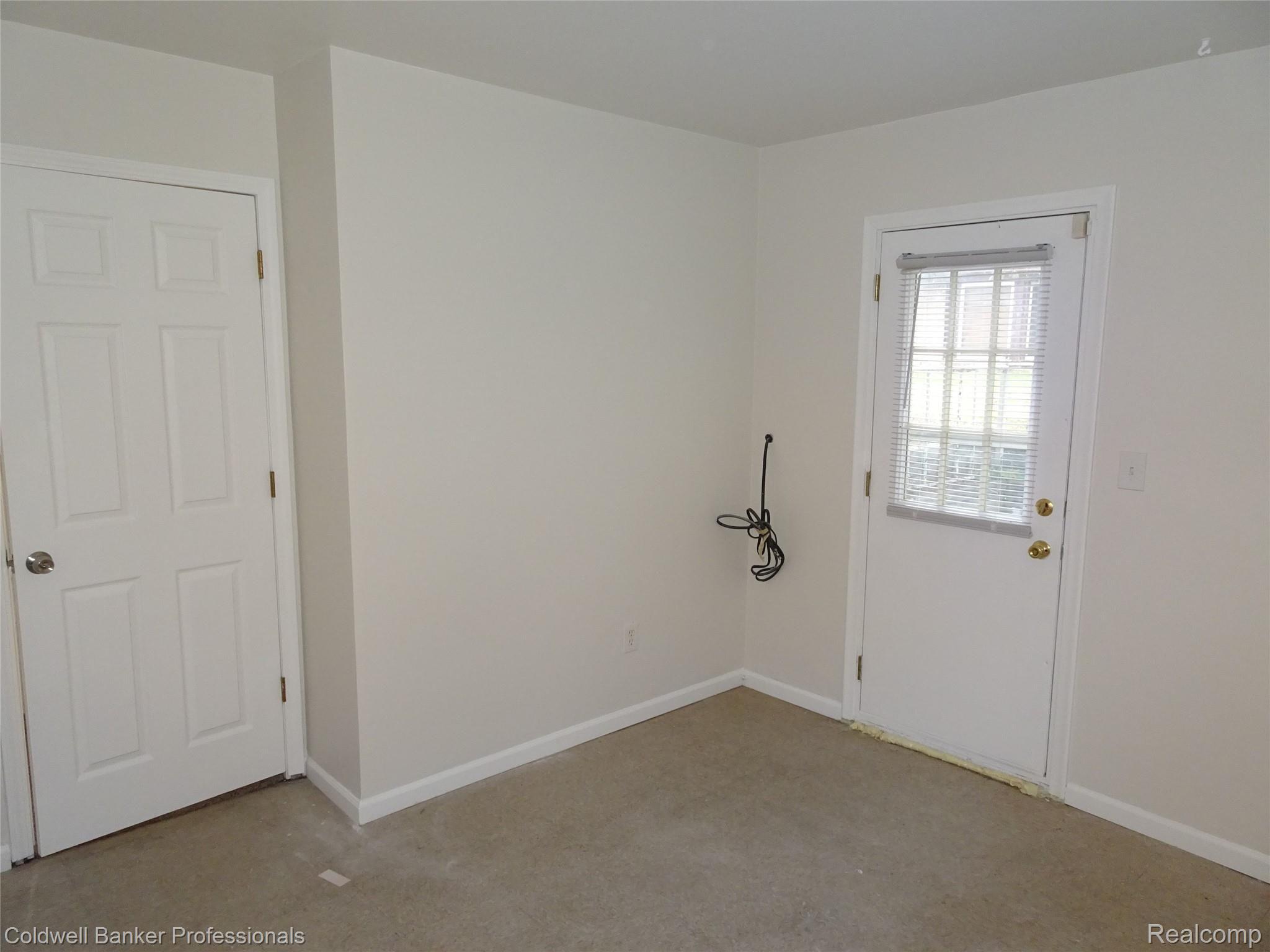 32015 Farmersville Road Farmington, MI 48334 - Photo 43 of 57 DSC05305.JPG