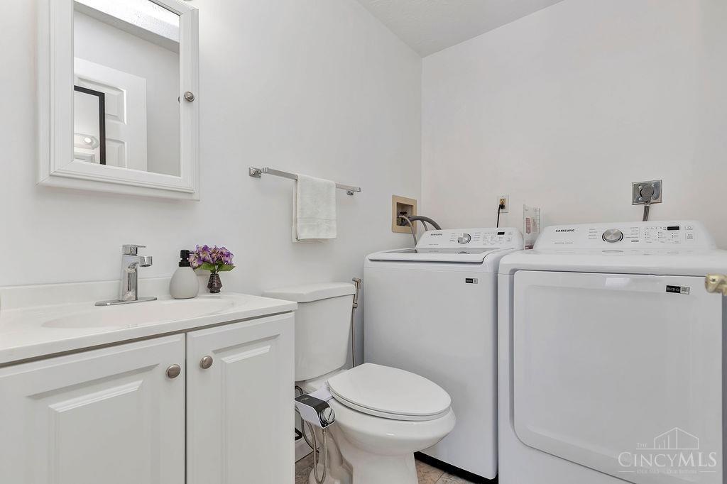 541 Davis Road, Unit 12 Cincinnati, OH 45255 - Photo 14 of 24 Gallery Image 14