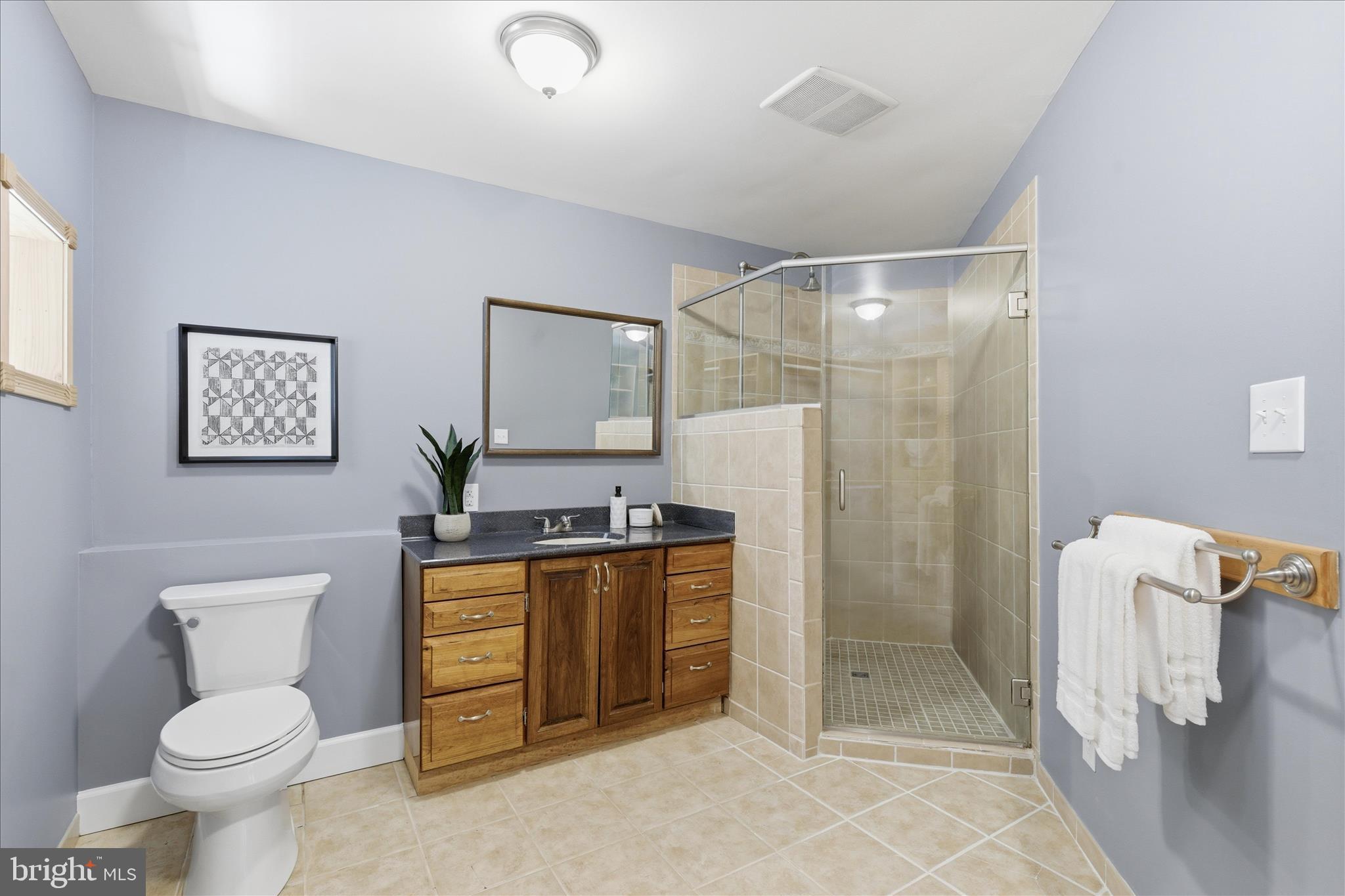 11607 Prospect Hill Road Glenn Dale, MD 20769 - Photo 20 of 41 Primary Bathroom