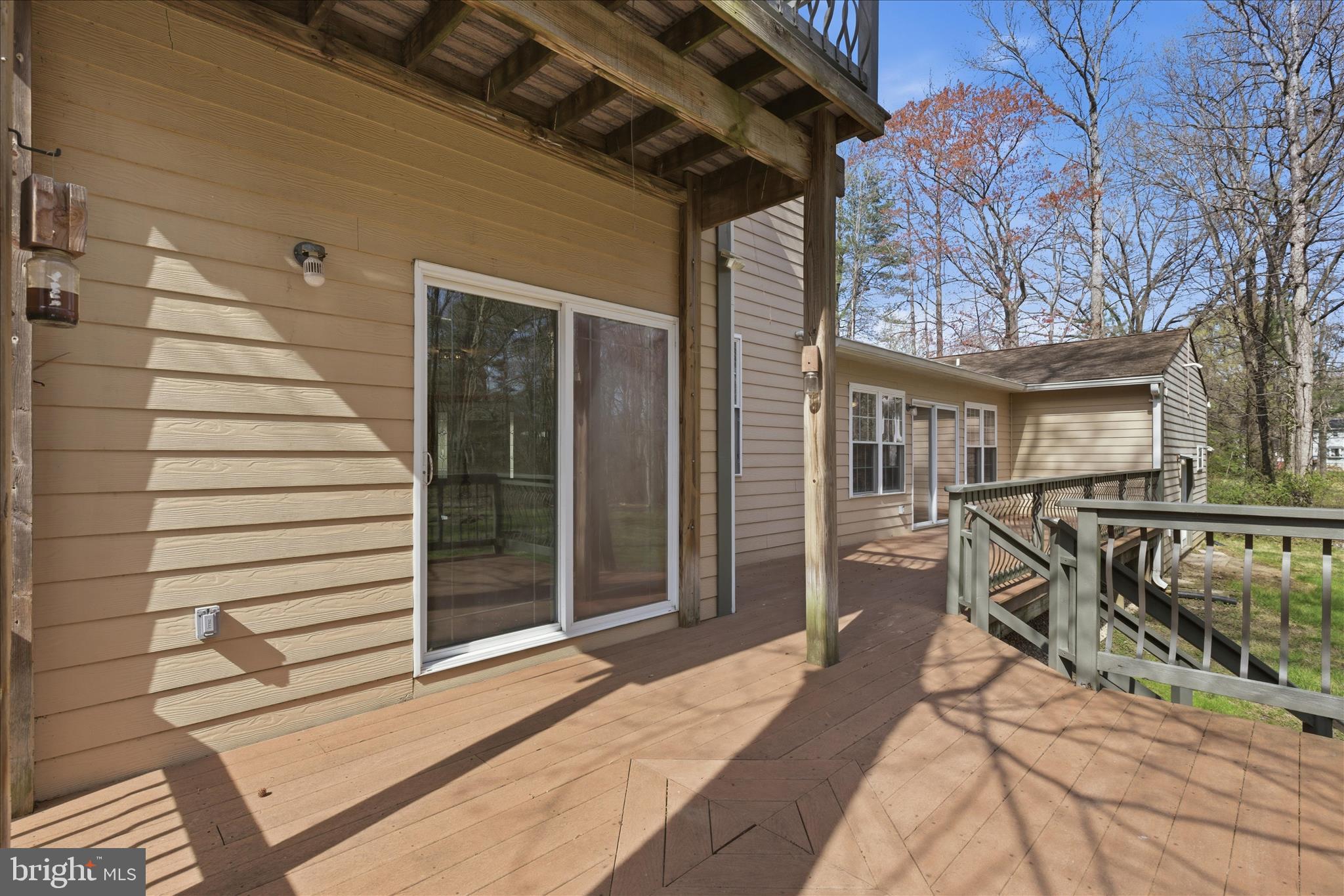 11607 Prospect Hill Road Glenn Dale, MD 20769 - Photo 32 of 41 Access of kitchen and living room