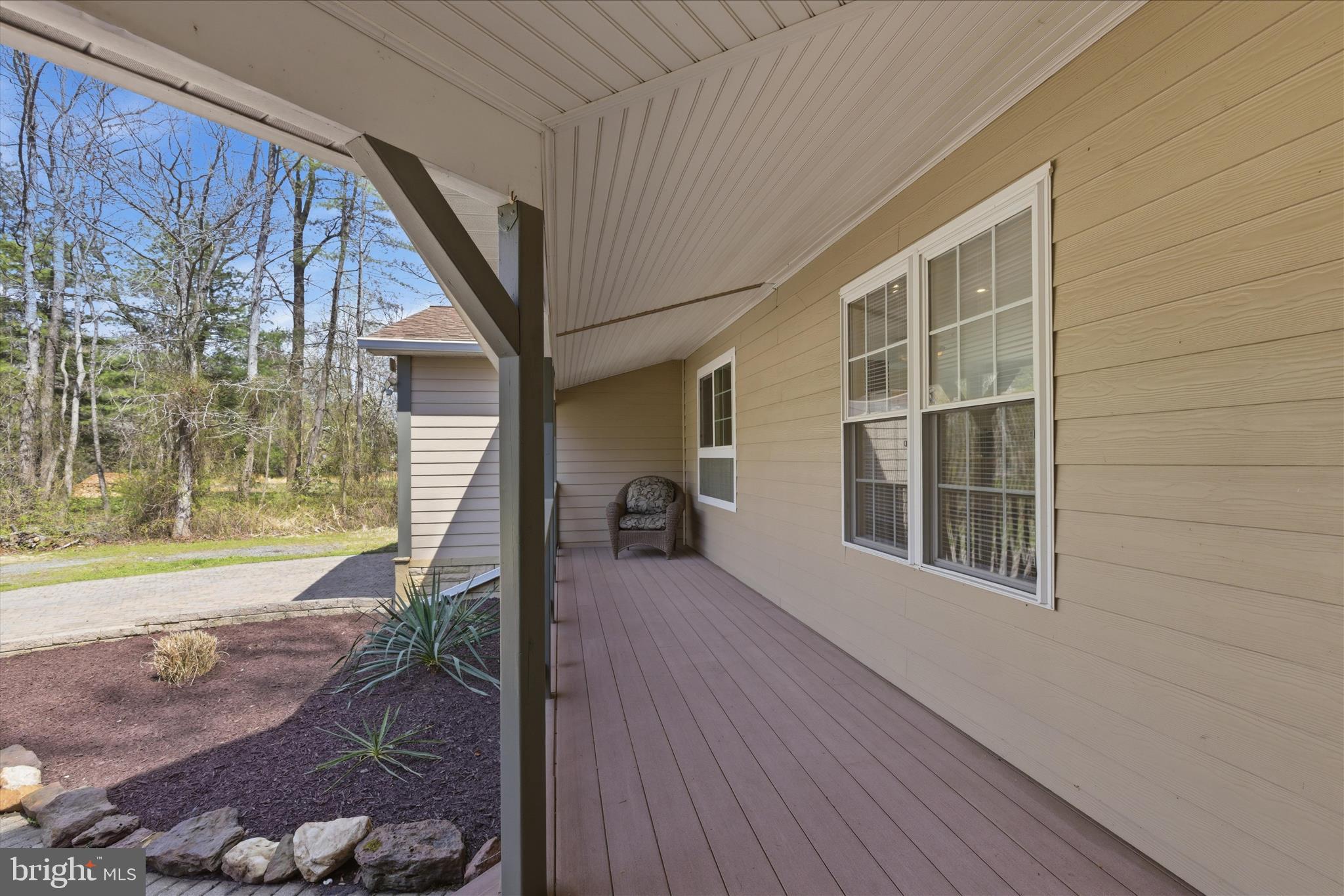 11607 Prospect Hill Road Glenn Dale, MD 20769 - Photo 4 of 41 Front Porch