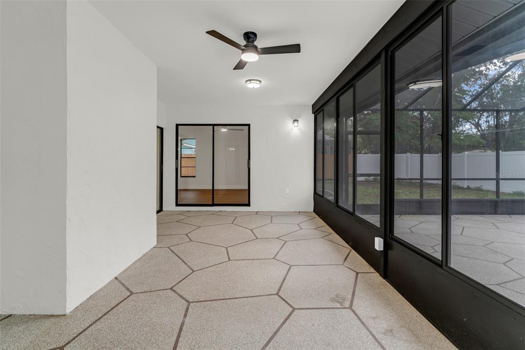 2051 Laredo Avenue Spring Hill, FL 34608 - Photo 38 of 44